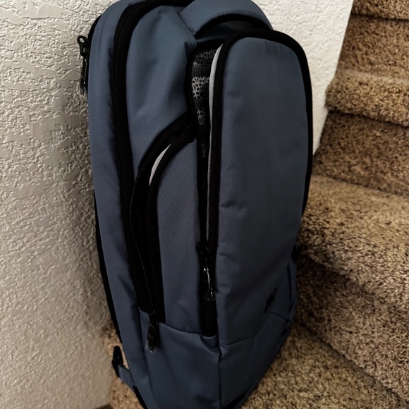 NWT KNACK SERIES 2: MEDIUM EXPANDABLE KNACK PACK Steel Blue - Picture 13 of 16